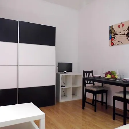 Fukas Apartments-lermontova Hotel Bratislava